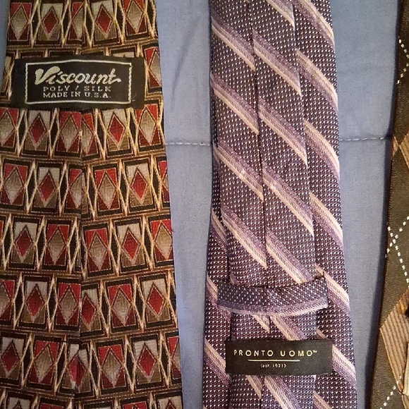 Assorted Patterned Ties Collection - Picture 10 of 10